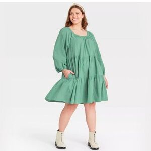 Universal Thread green babydoll dress long sleeves with pockets semi square neck